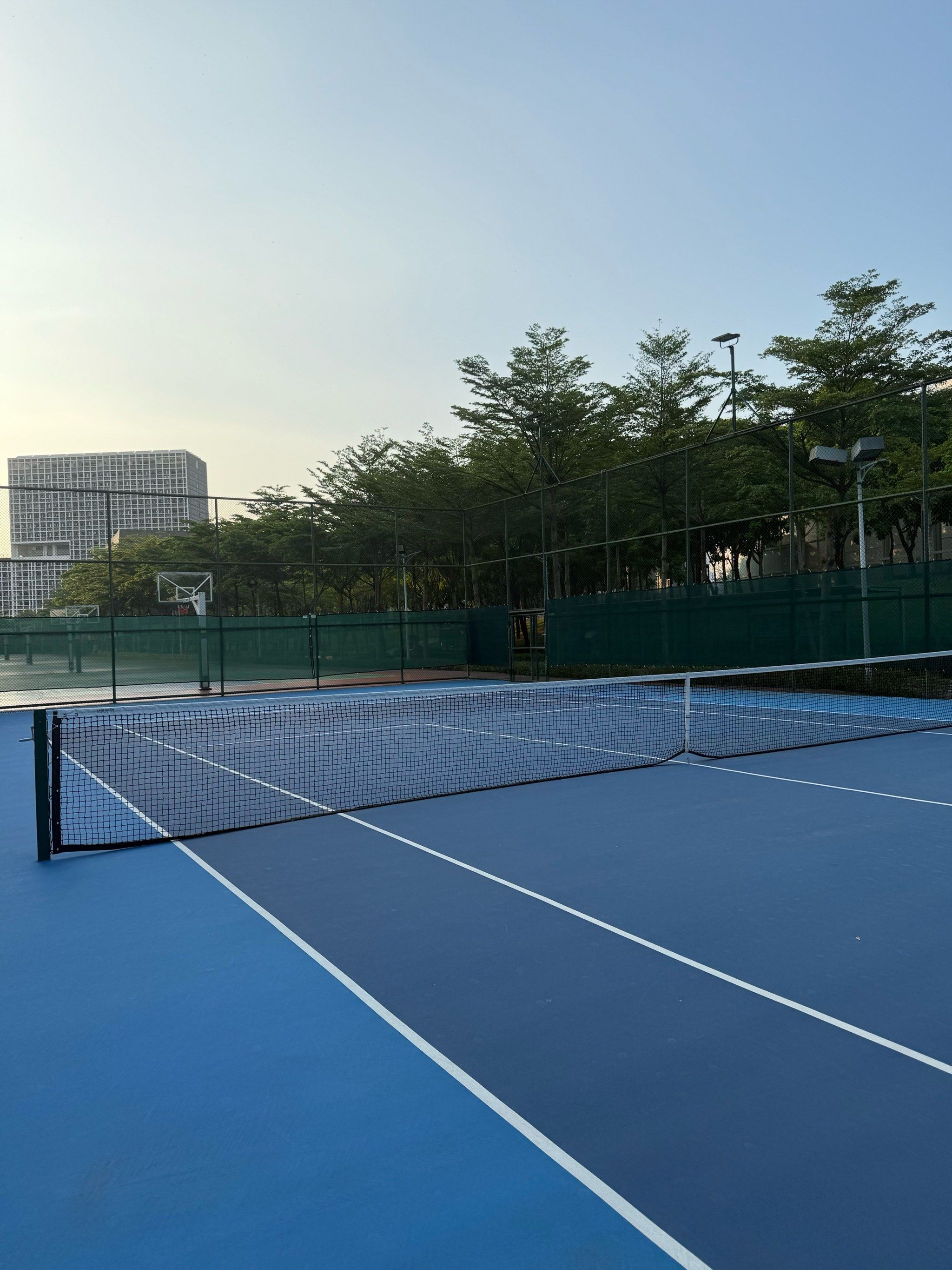 年轻而有潜 年轻而有潜