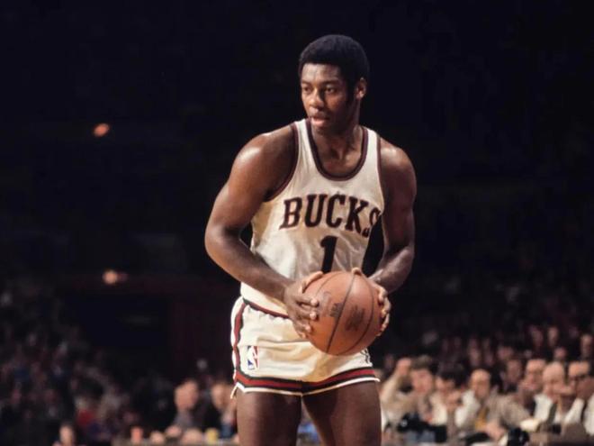 话的自信 话的自信